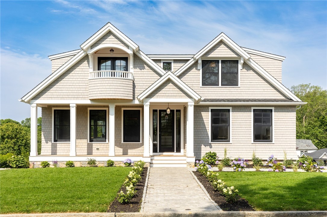 35 Coggeshall Avenue, Newport, Rhode Island