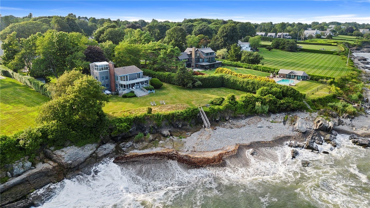 6 Buena Vista Avenue, Middletown, Rhode Island
