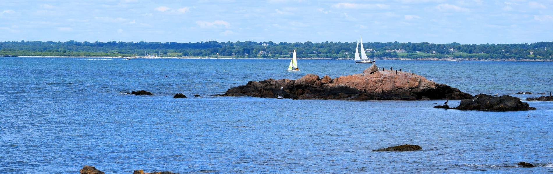 View of Ocean near Indian Avenue in Portsmouth, Rhode Island